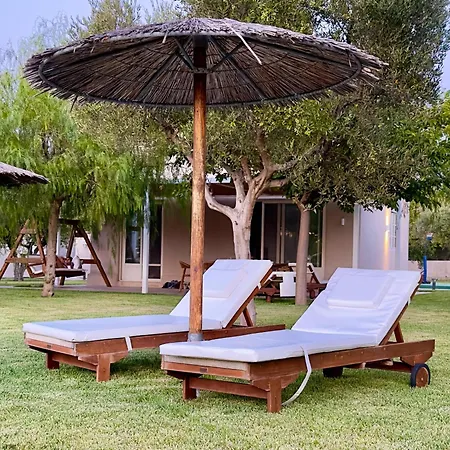 Ta Spitakia Villa *