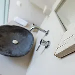 Ta Spitakia Vilă *