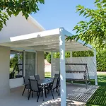 Ta Spitakia Kos