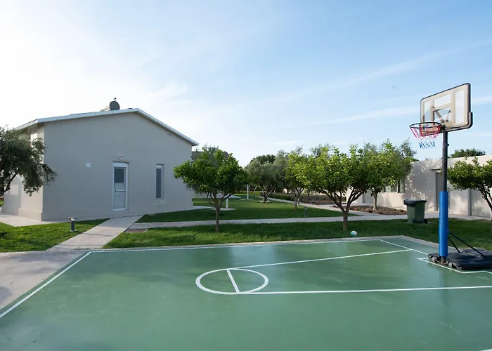 Ta Spitakia فيلة