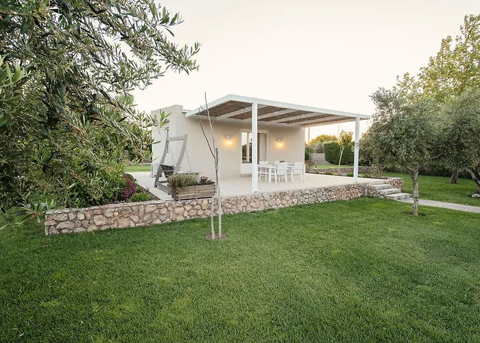 Ta Spitakia فيلة