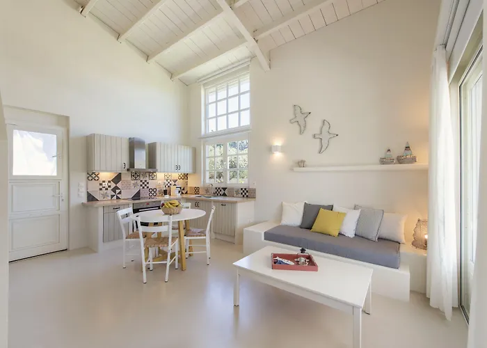 Ta Spitakia فيلة بلدة كوس